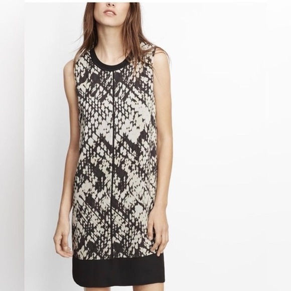 00 Vince Black Silk and Basketweave Pattern Shift Mini Dress - Picture 2 of 6